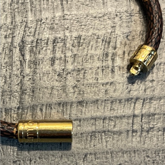 EUC. Authentic Louis Vuitton Damier Ebene Keep Bracelet. - Picture 10 of 10